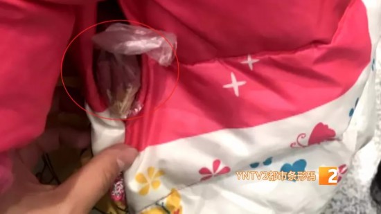 這就是真相!機場(chǎng)安檢詭異微笑是怎么回事?背后詳情始末曝光細思極恐